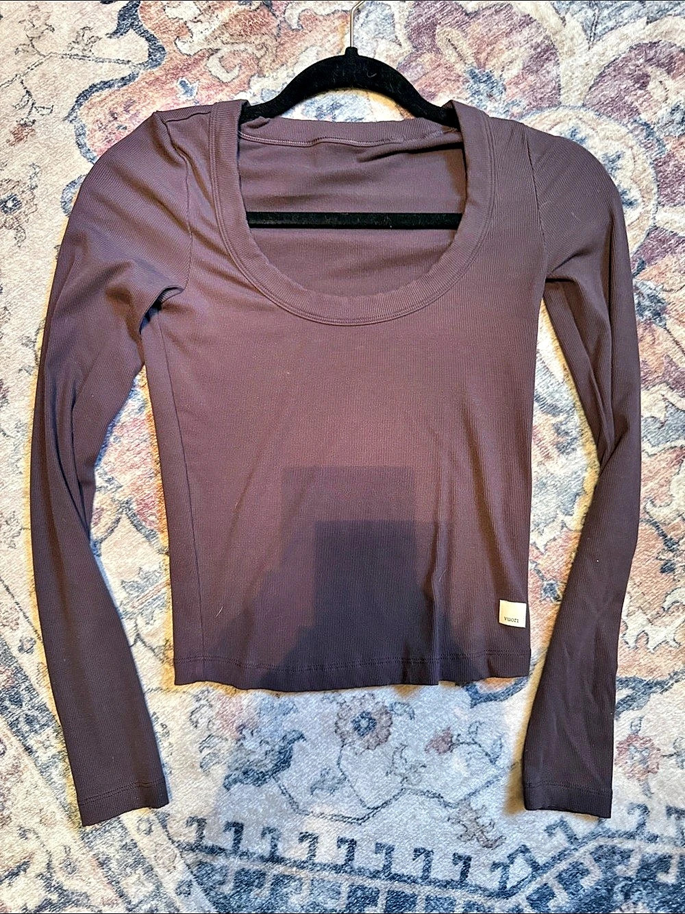 Vuori Long Sleeve Pose Subtle Scoop Top in Brown